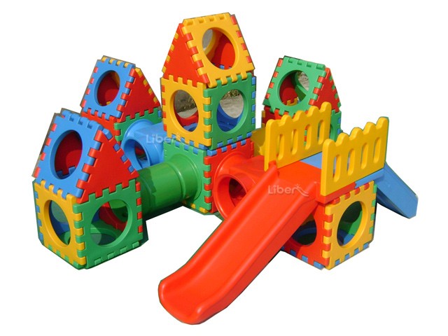 Plastic Kids Playhouse