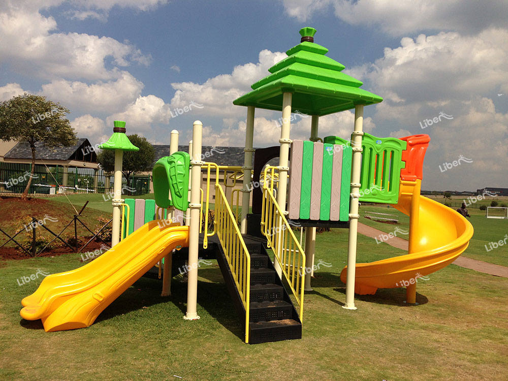 outdoor slide-1