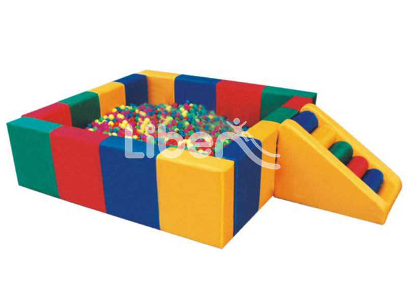 INS Hot Sale Ball Pit