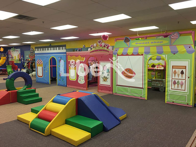 USA Toddler Play Area